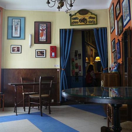 Hotel Touring Reims Bagian luar foto