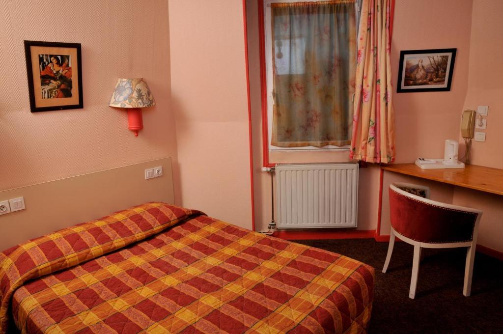 Hotel Touring Reims Ruang foto