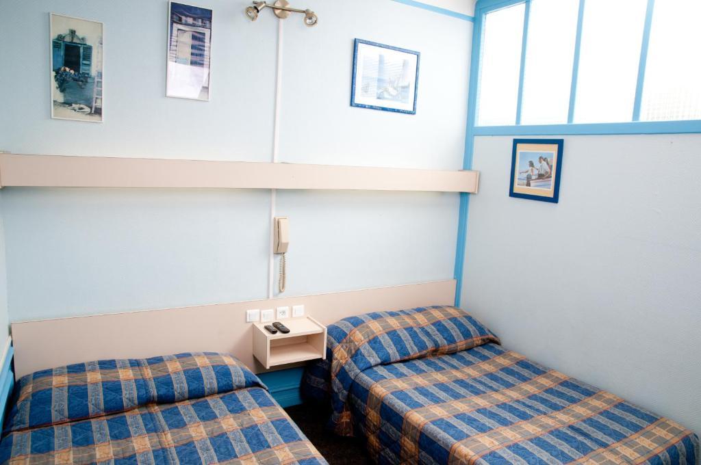 Hotel Touring Reims Ruang foto